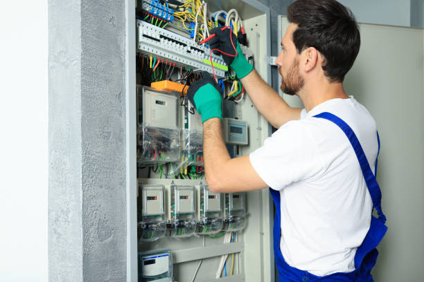Best Local Electrician Companies  in Oakbrook Terrace, IL
